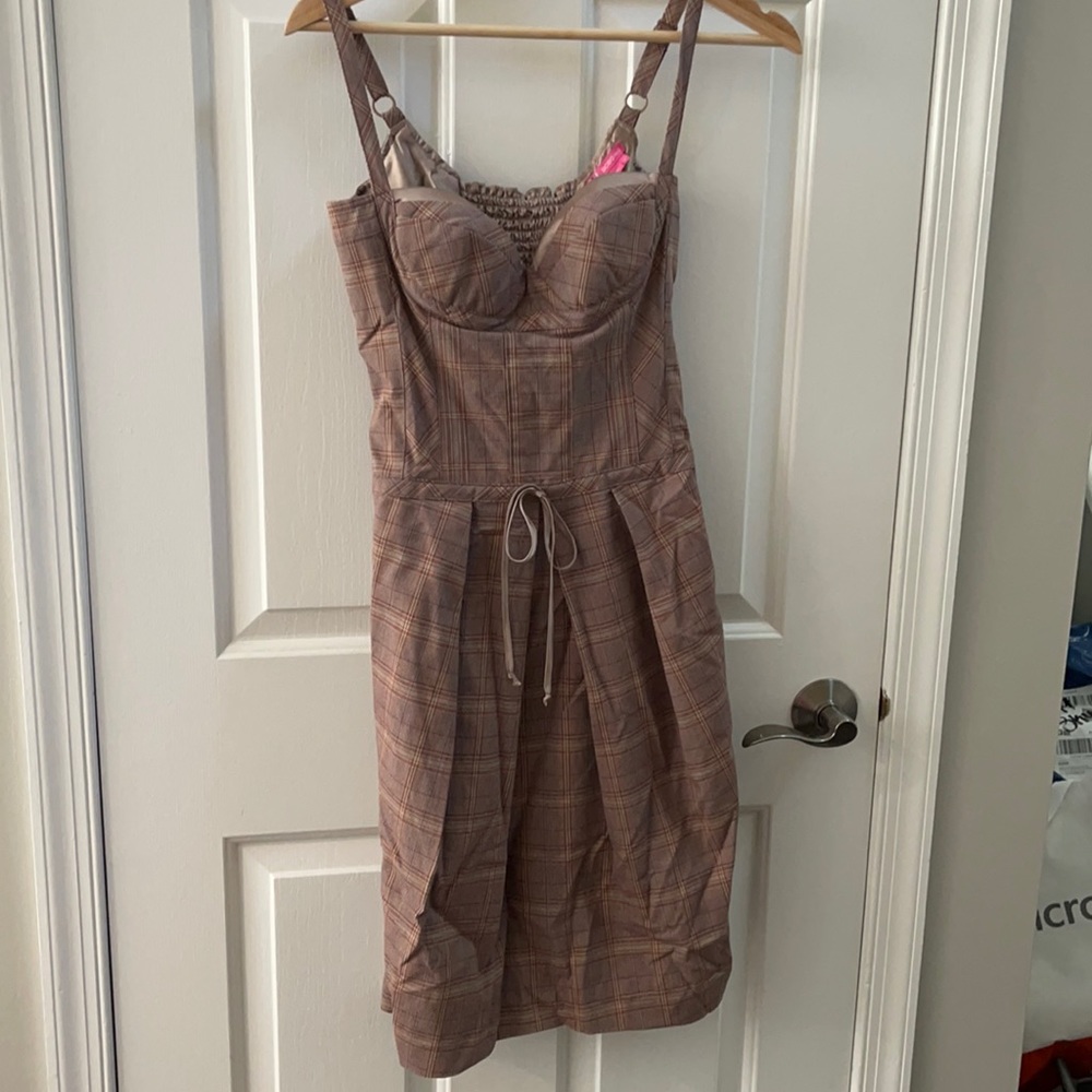 BCBG Girls Size 4 fitted dress
